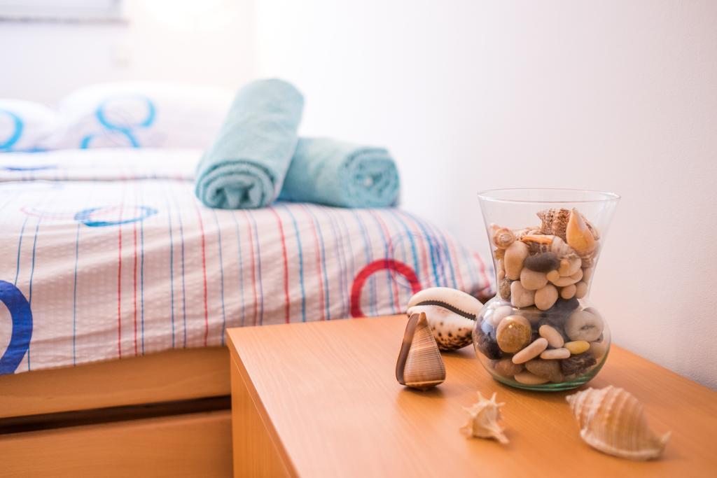 Apartment Karamarko มาลินสกา ภายนอก รูปภาพ